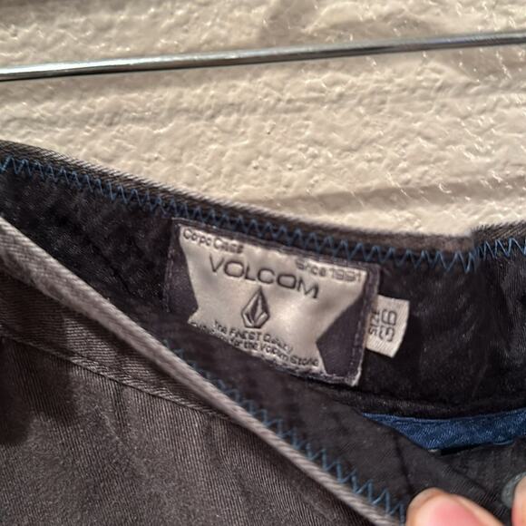 Volcom grey chino shorts sz 36 - Picture 8 of 8